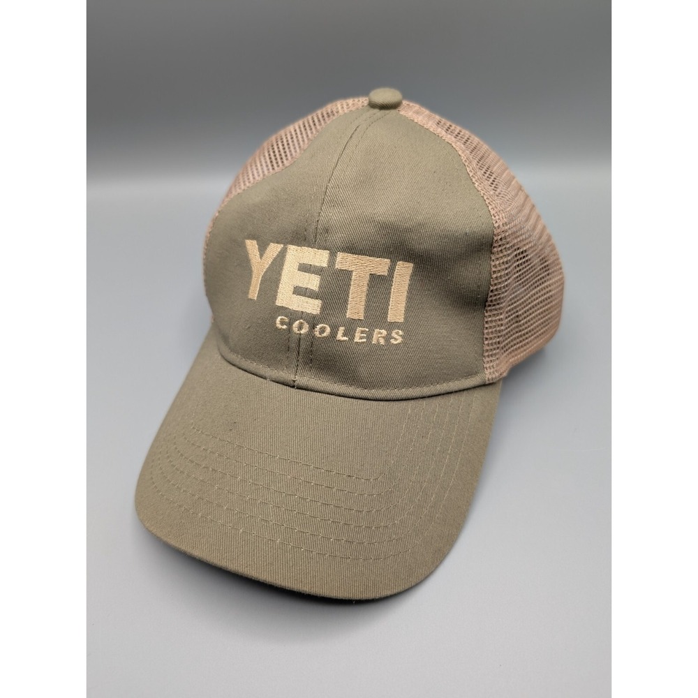 Yeti‎ Coolers Snap Back Trucker Hat Cap Mesh Khaki Green One Size Adjustable